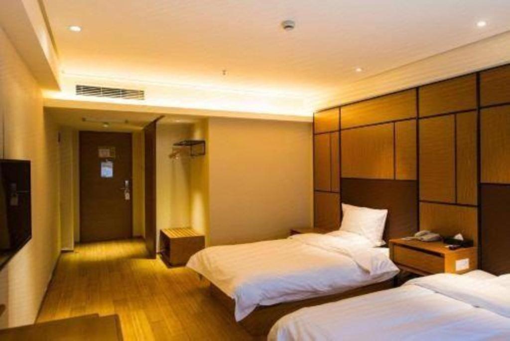 Ji Hotel Shanghai The Bund Tiantong Road Exterior photo