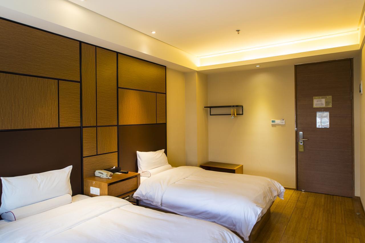 Ji Hotel Shanghai The Bund Tiantong Road Exterior photo